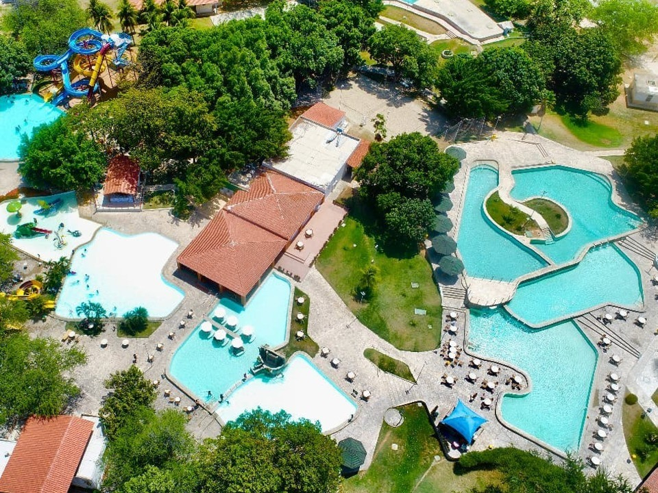 Piscinas termais
